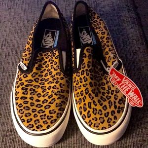 NWT Leopard Suede Vans- Women’s 9.5